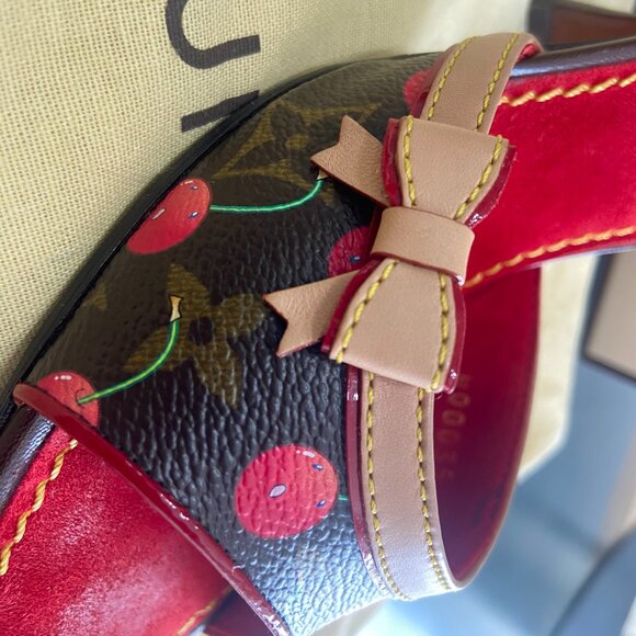 Louis Vuitton Happy Cherries Limited Edition, Vintage LV open-toe - Picture 7 of 7